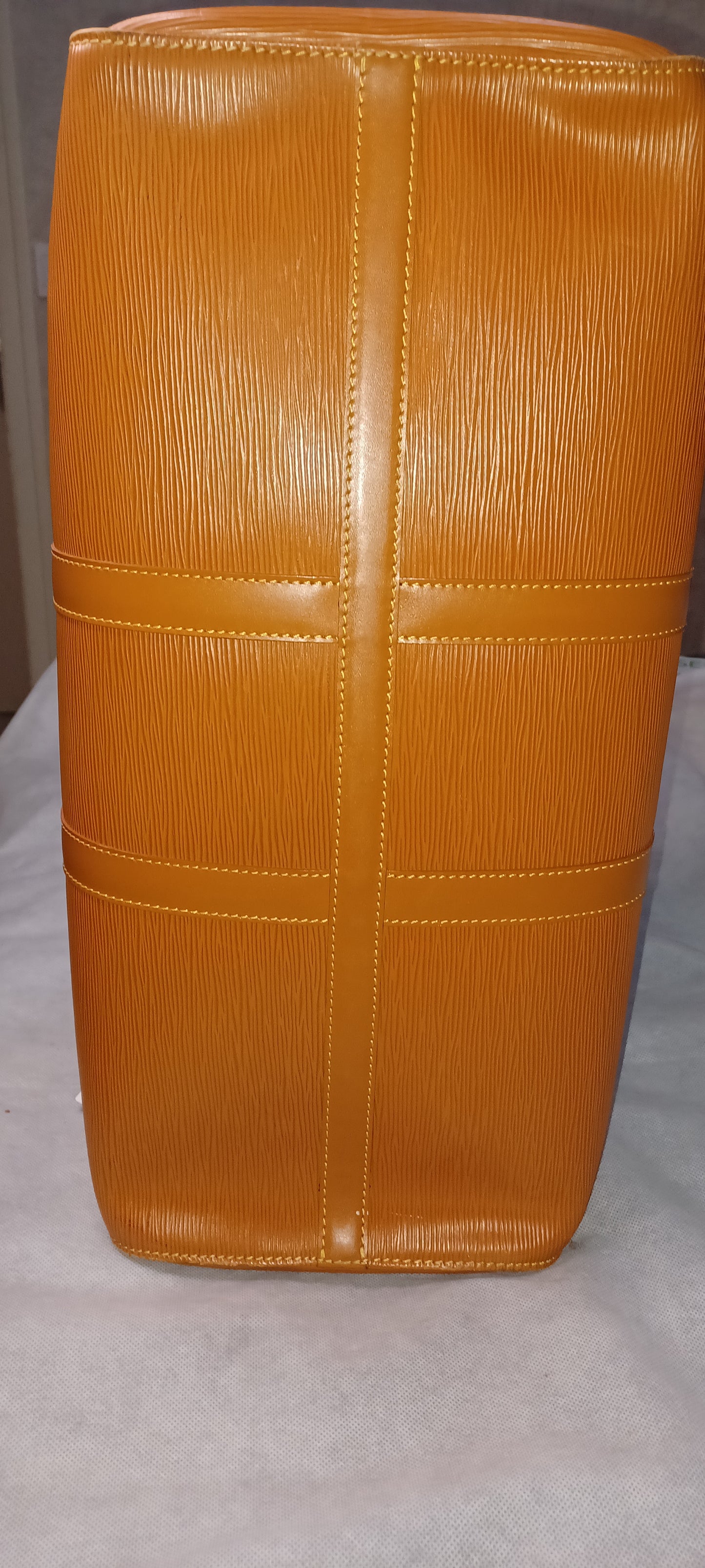 Louis Vuitton Keepall 45