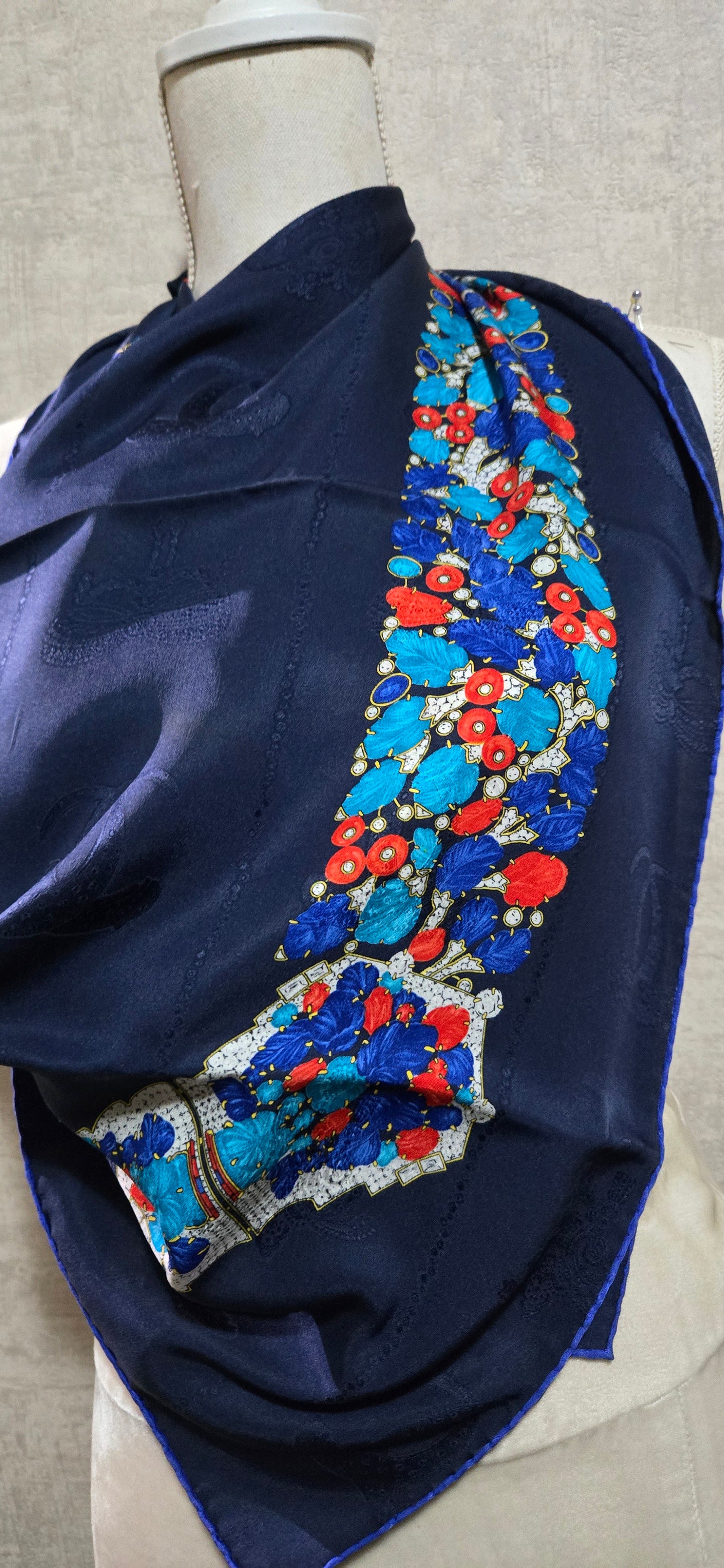 Carré Cartier en Soie/Silk