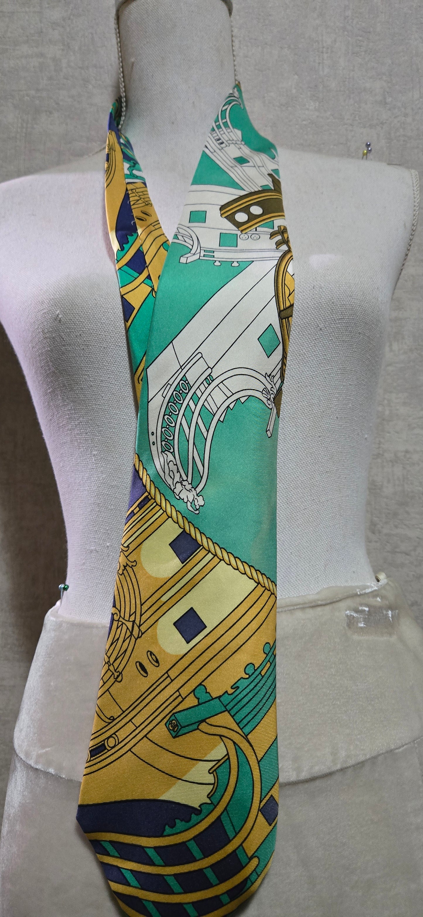 Hermès Tie in silk