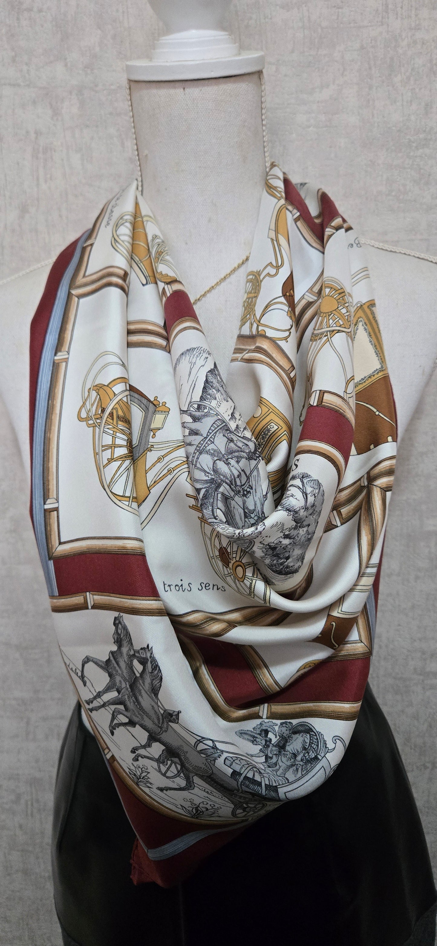 Carré/Scarf Hermès "Voitures de Dames" Silk/Soie 90cm