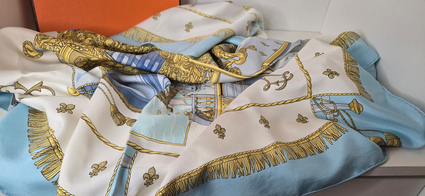 Carré Hermès Silk/Soie "Vue du carrosse de la galère de la Réale " 90cm