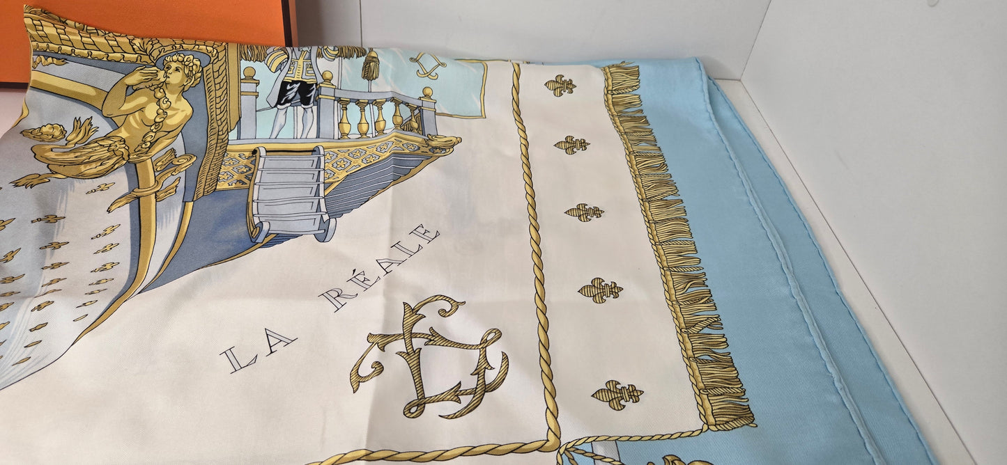 Carré Hermès Silk/Soie "Vue du carrosse de la galère de la Réale " 90cm