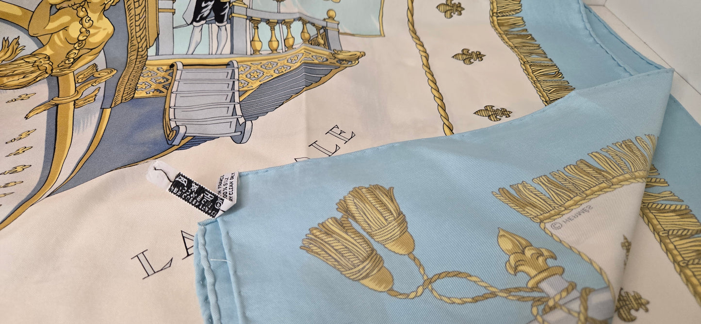Carré Hermès Silk/Soie "Vue du carrosse de la galère de la Réale " 90cm