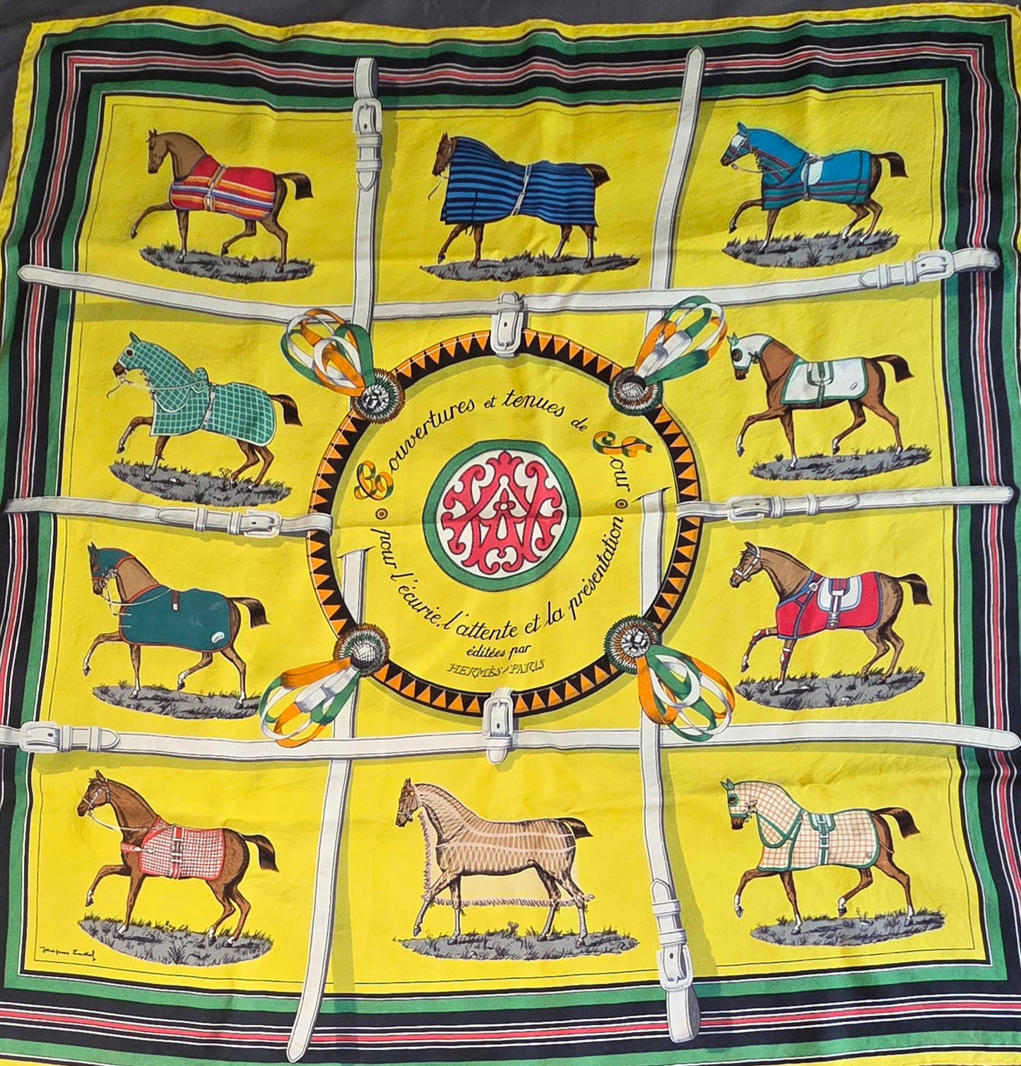 Carré Hermès en twill de "Couvertures et tenues de Jour "