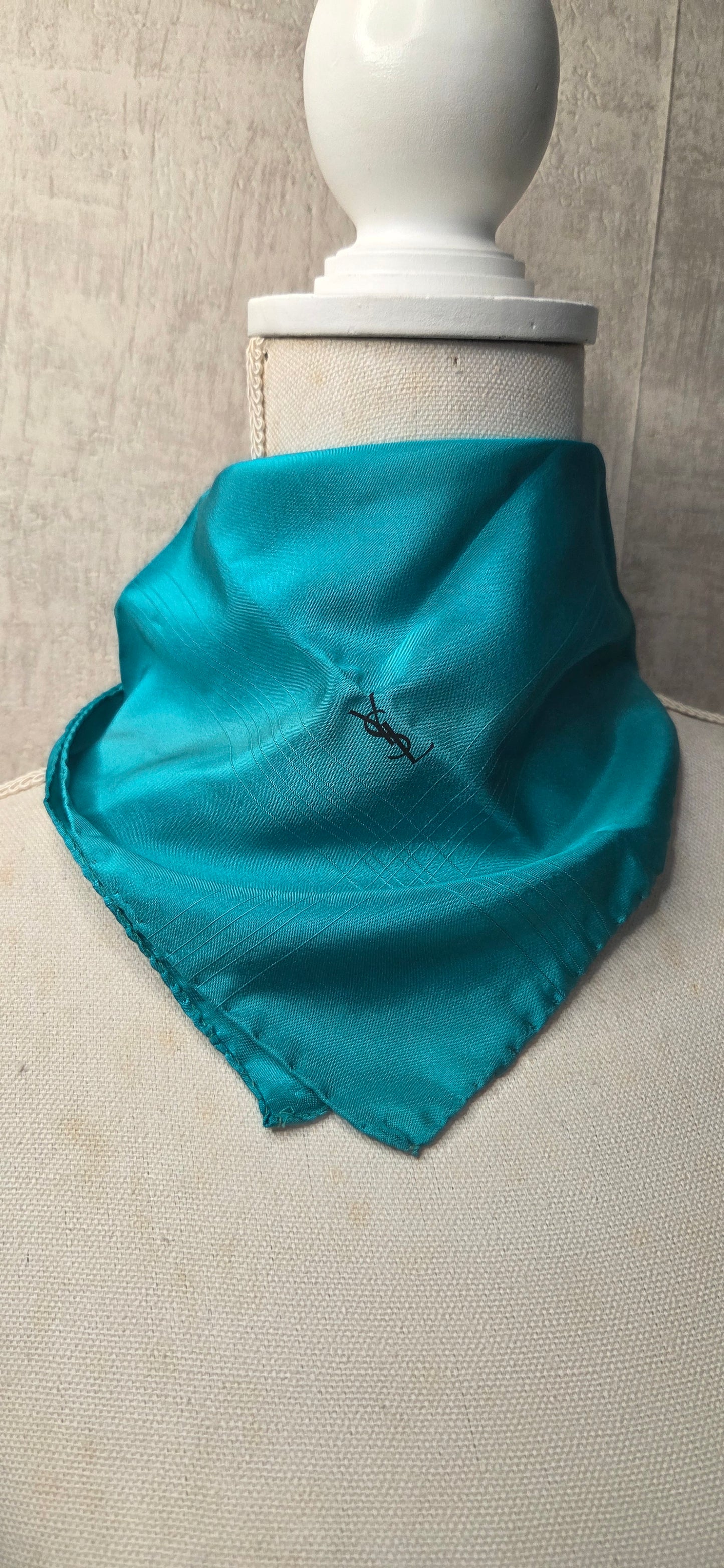 Gavroche Yves Saint Laurent