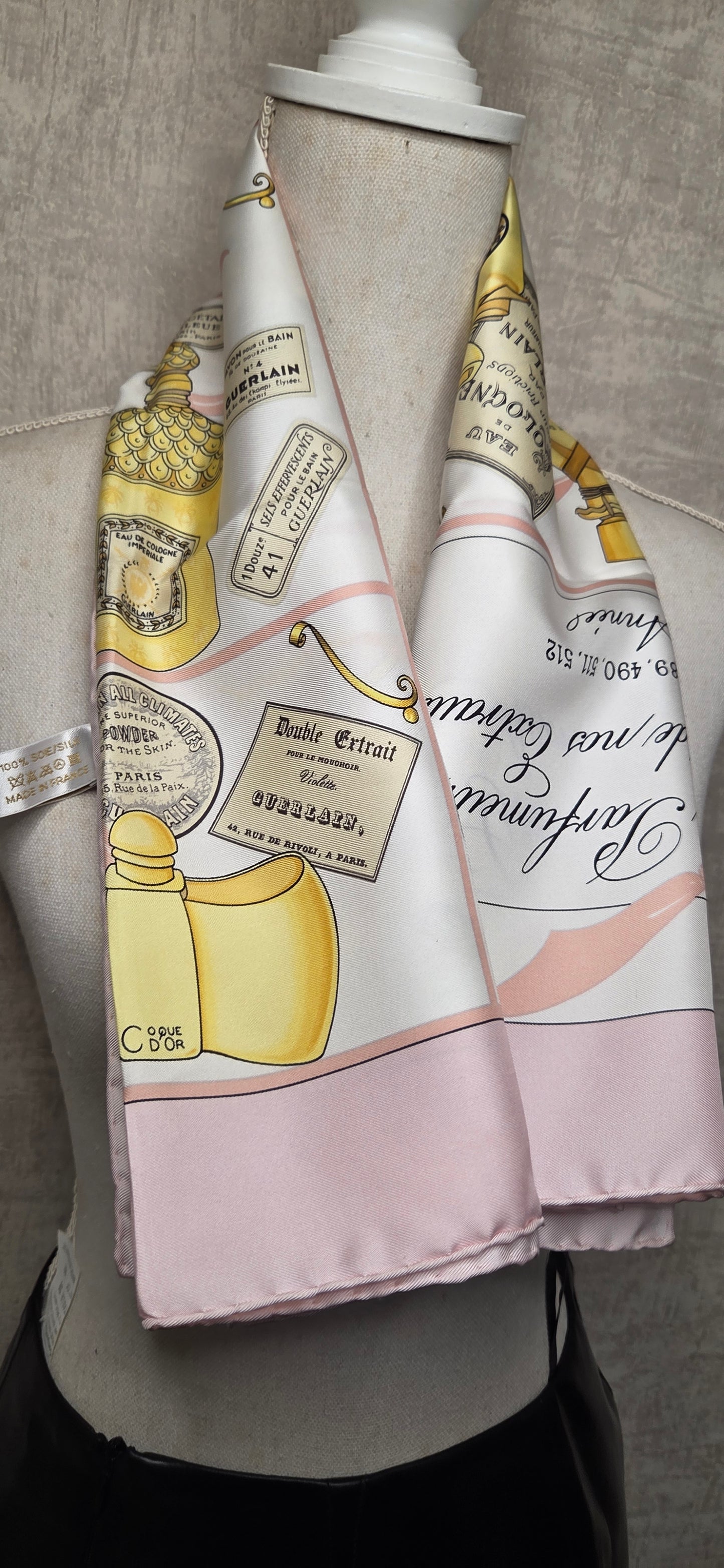 Carré Guerlain en twill de soie