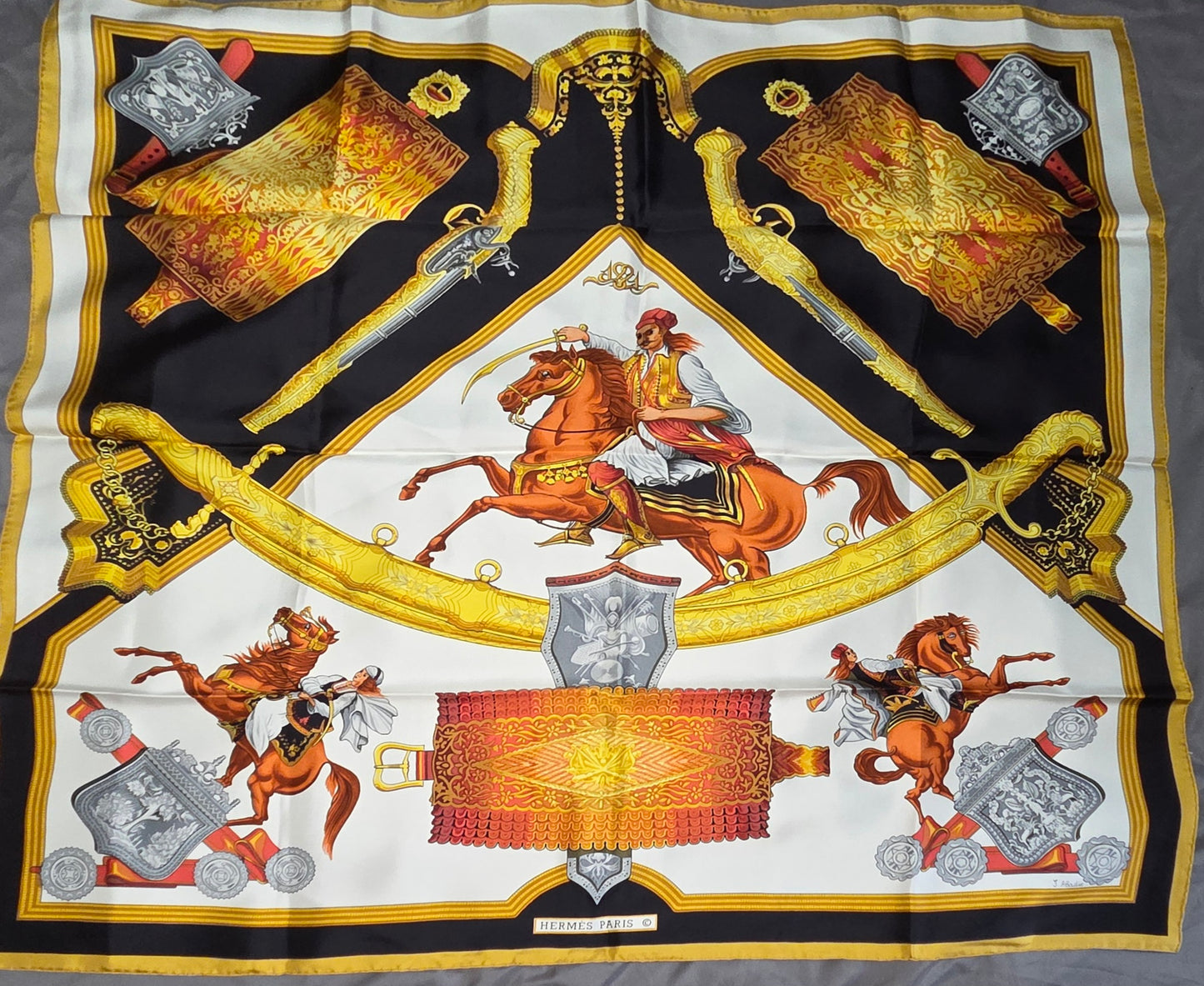 Carré Hermès en twill de soie "1821 Cavalier Ottoman"