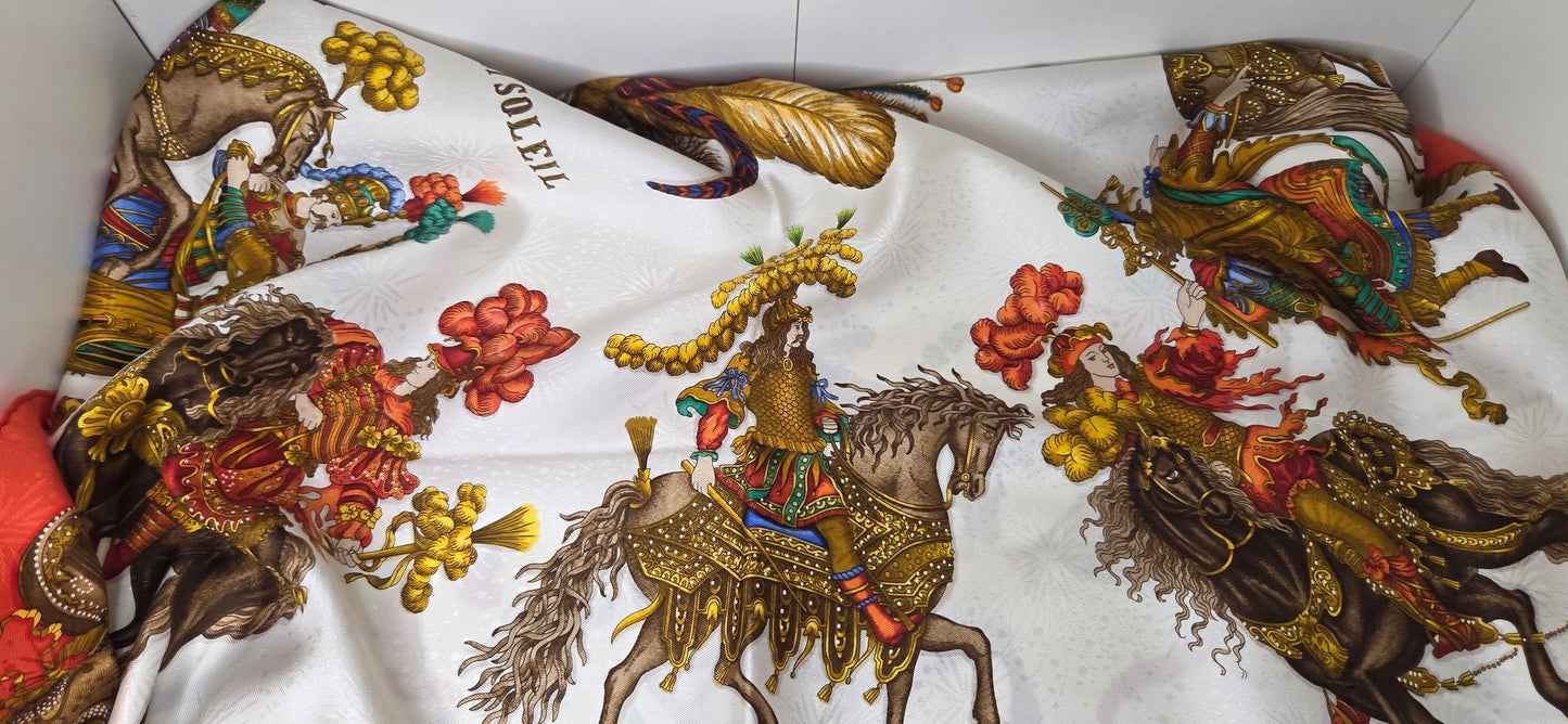 Carré Hermès en twill de "Les Fêtes du Roi Soleil "