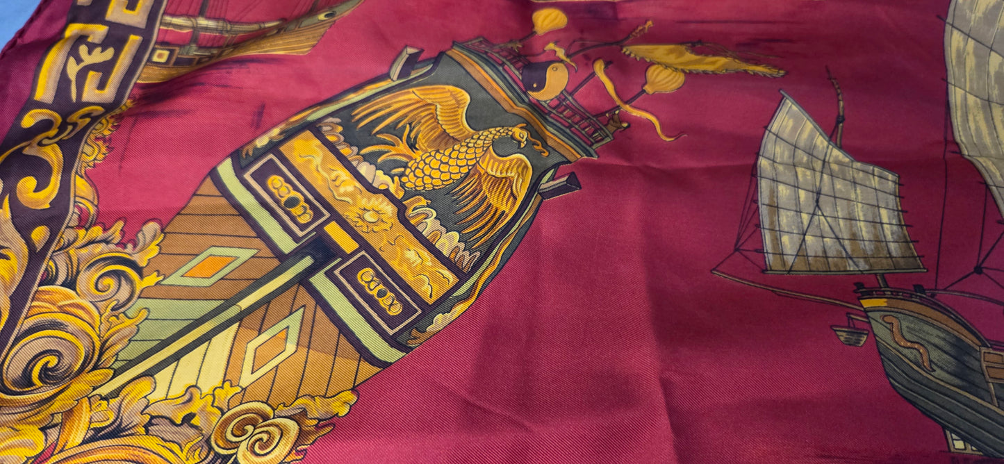 Carré Hermès en twill de soie "Jonques et Sampans "