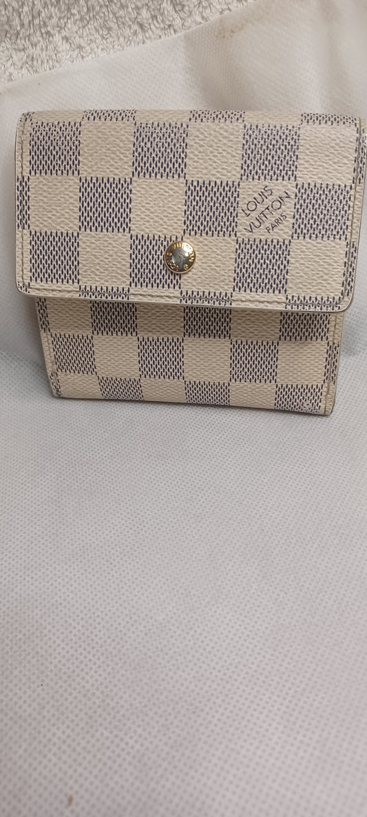 Louis Vuitton Wallet Damier Pre worn