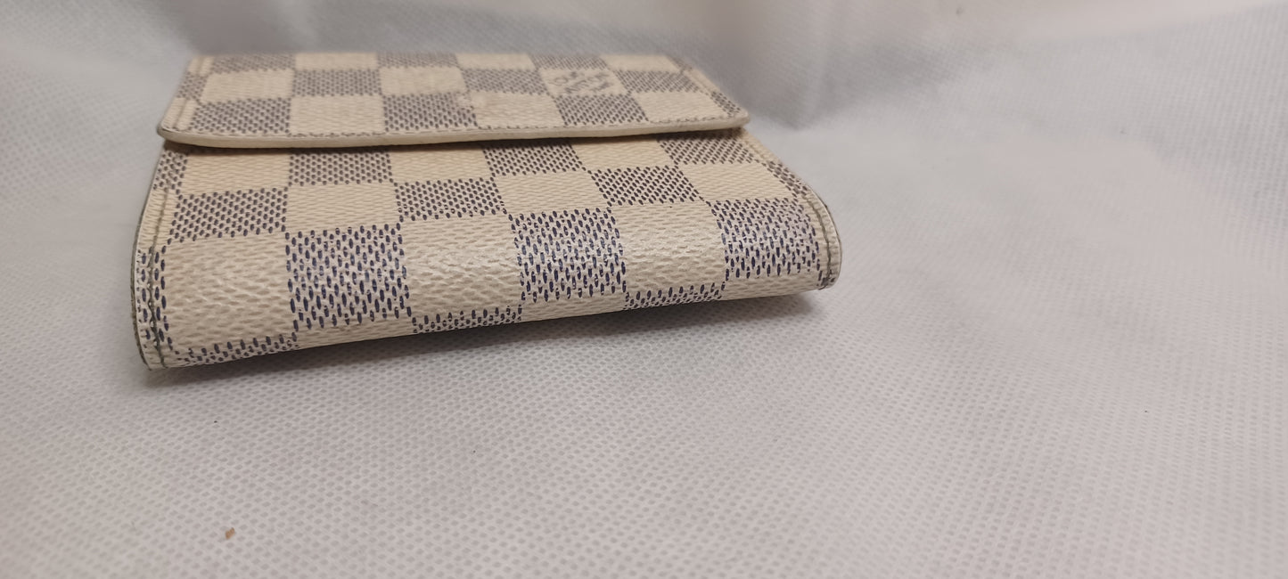 Louis Vuitton Wallet Damier Pre worn