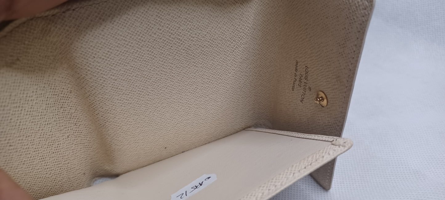 Louis Vuitton Wallet Damier Pre worn