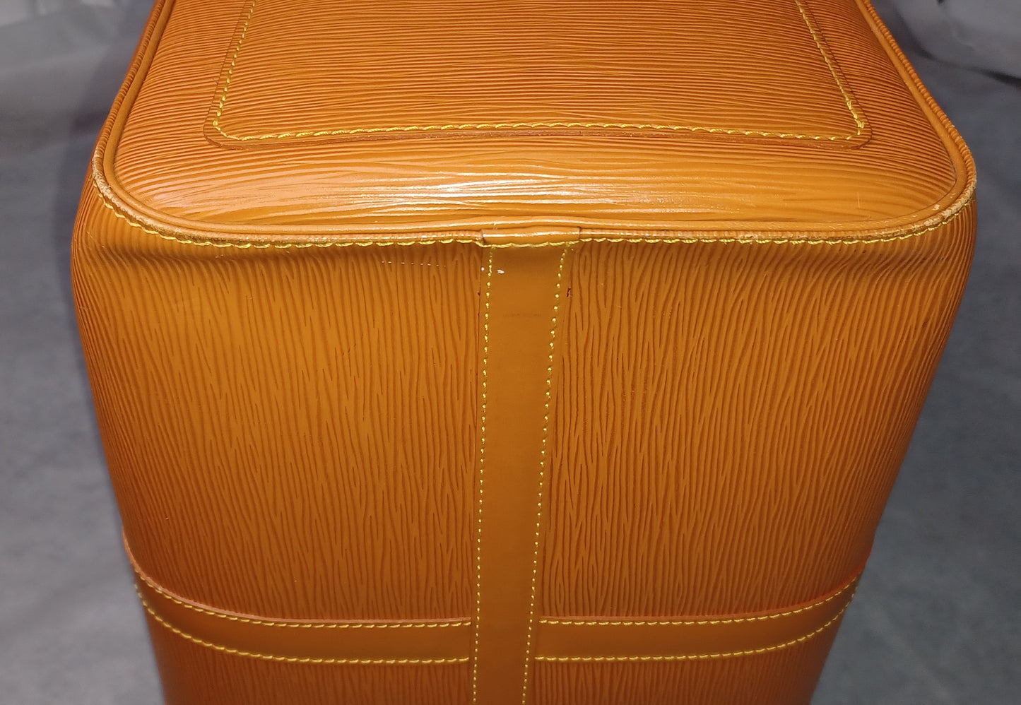 Louis Vuitton Keepall 45