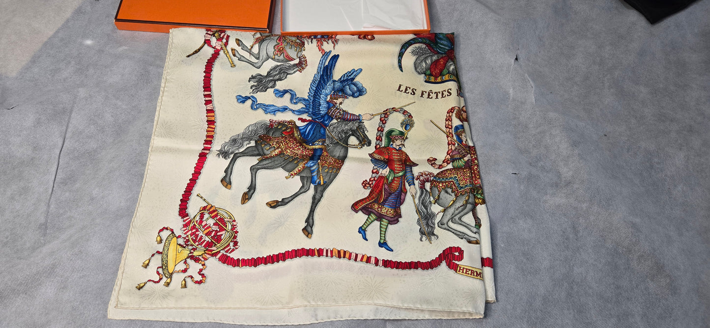 Carré  Hermès "Les fêtes du Roi soleil "