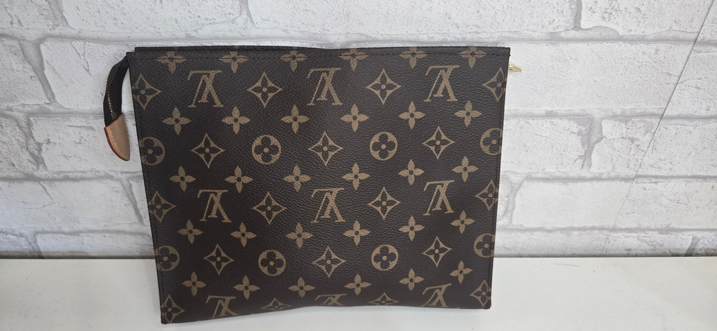 Pochette Louis Vuitton