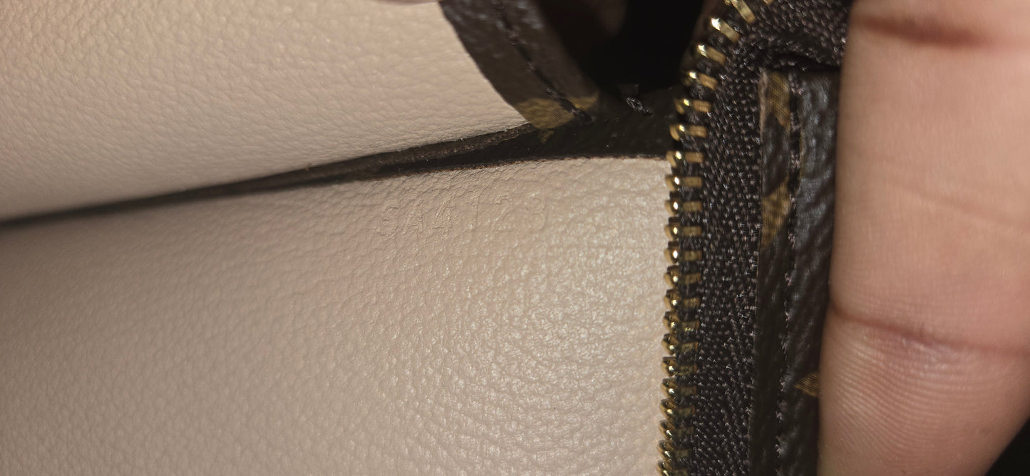 Pochette Louis Vuitton