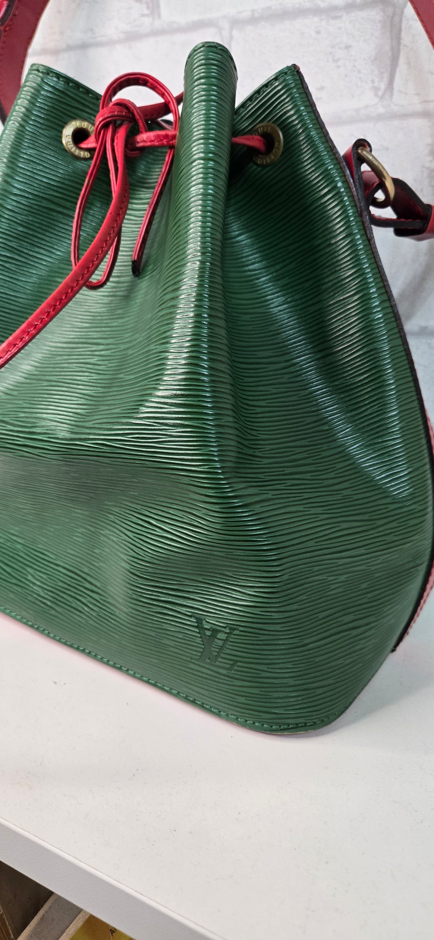 Louis Vuitton Noe Bicolore