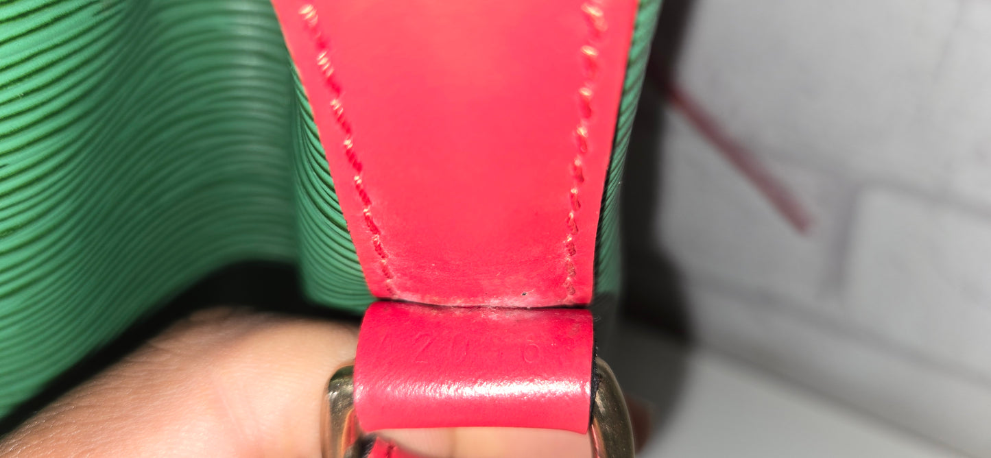 Louis Vuitton Noe Bicolore