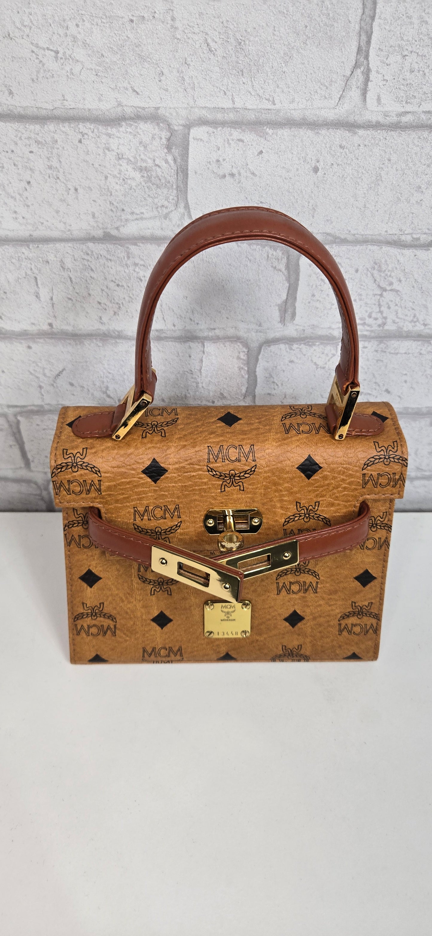 MCM Mini Kelly