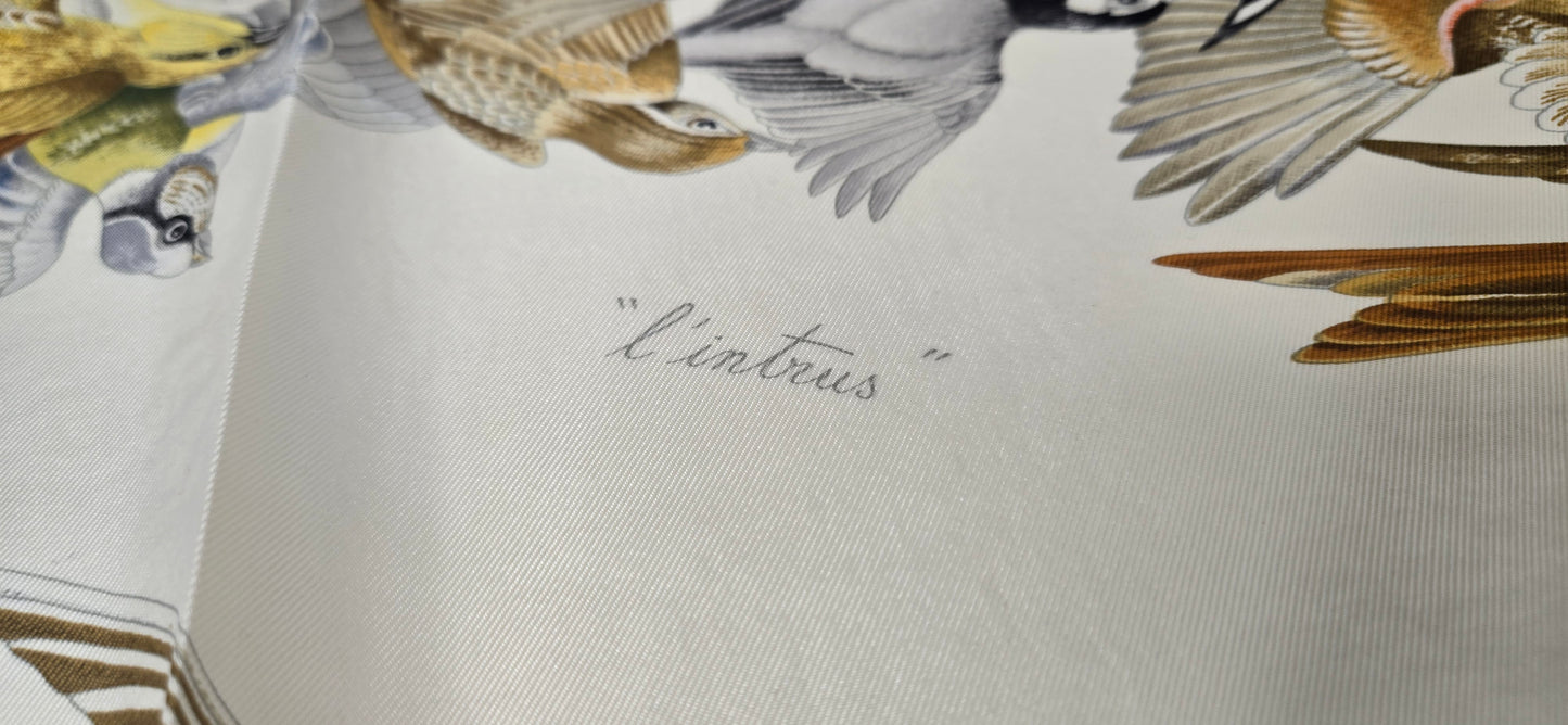 Carré Hermès "L'intrus " Edition Limitée