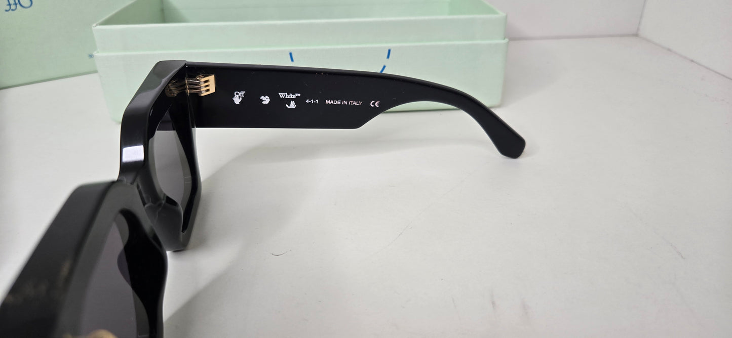 Off White Sunglasses "Catalina "