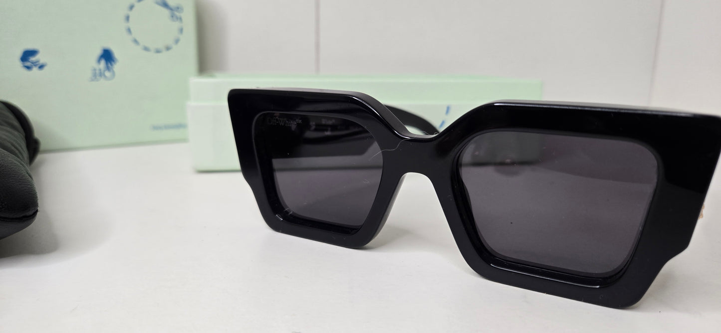 Off White Sunglasses "Catalina "