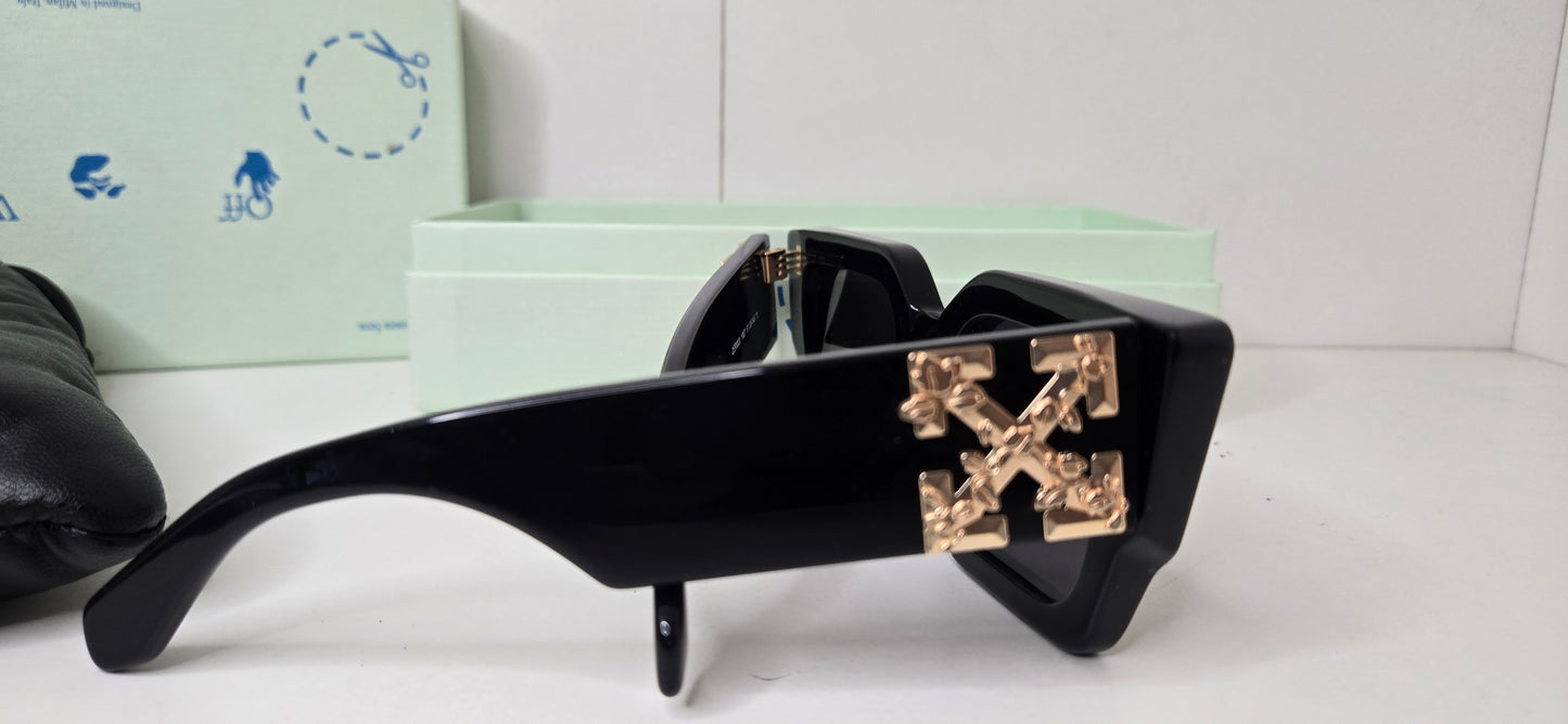 Off White Sunglasses "Catalina "