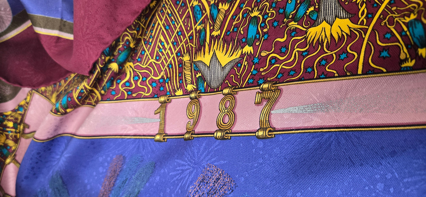 Carré/Scarf Hermès "Feux D'artifice 1987" silk/soie 90cm