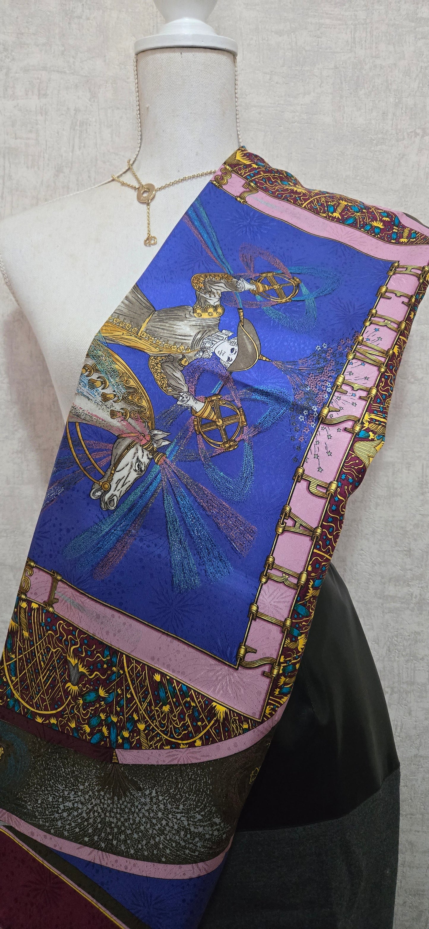 Carré/Scarf Hermès "Feux D'artifice 1987" silk/soie 90cm