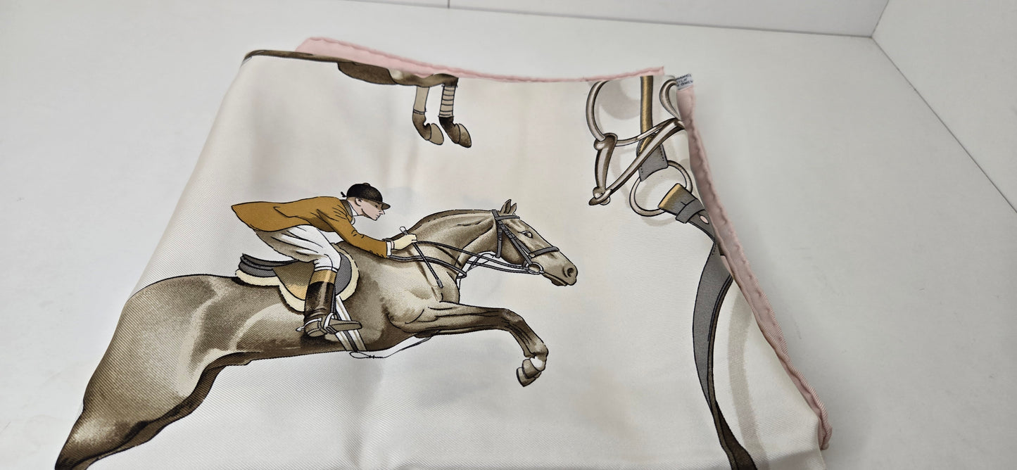 Carré Hermès "Jumping " By P. Ledoux