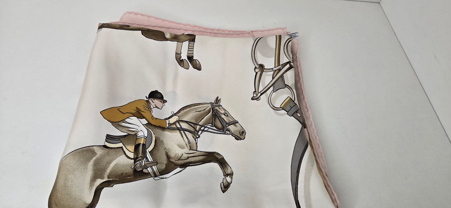 Carré Hermès "Jumping " By P. Ledoux