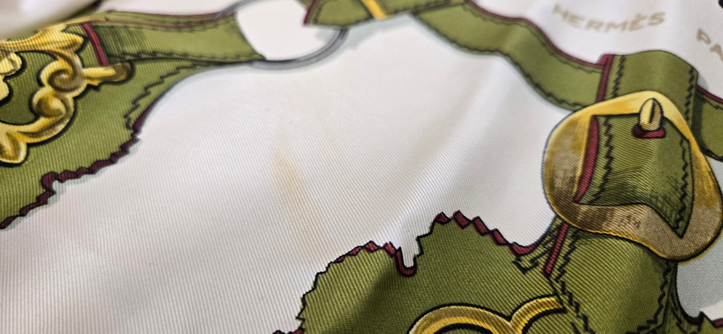 Carré Hermès "Cuivreries " Silk by F. De la Perriere