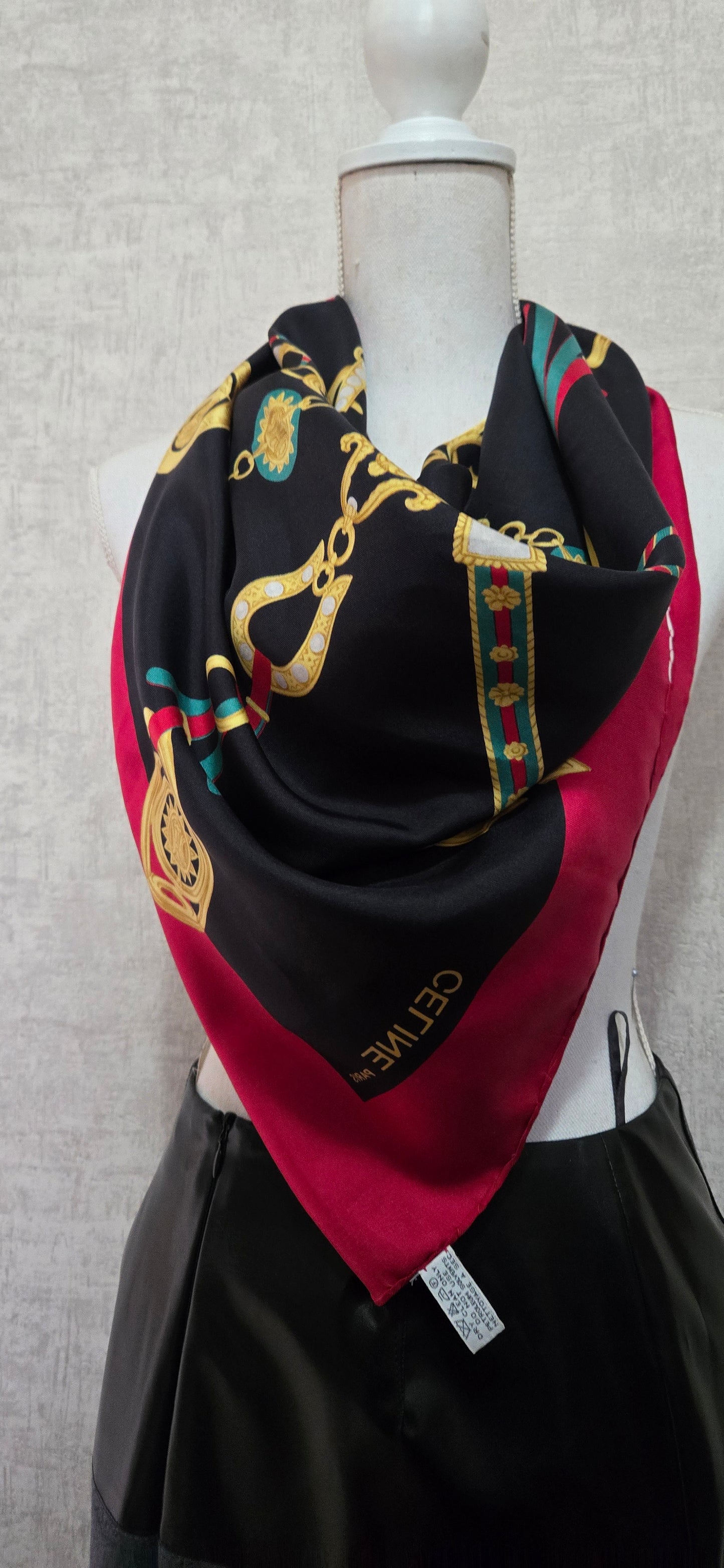 Carré/Foulard Céline Silk 90cm