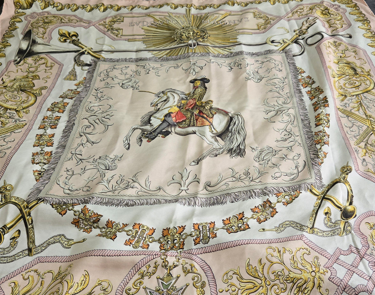 Carré Hermès "Ludovicus Magnus "