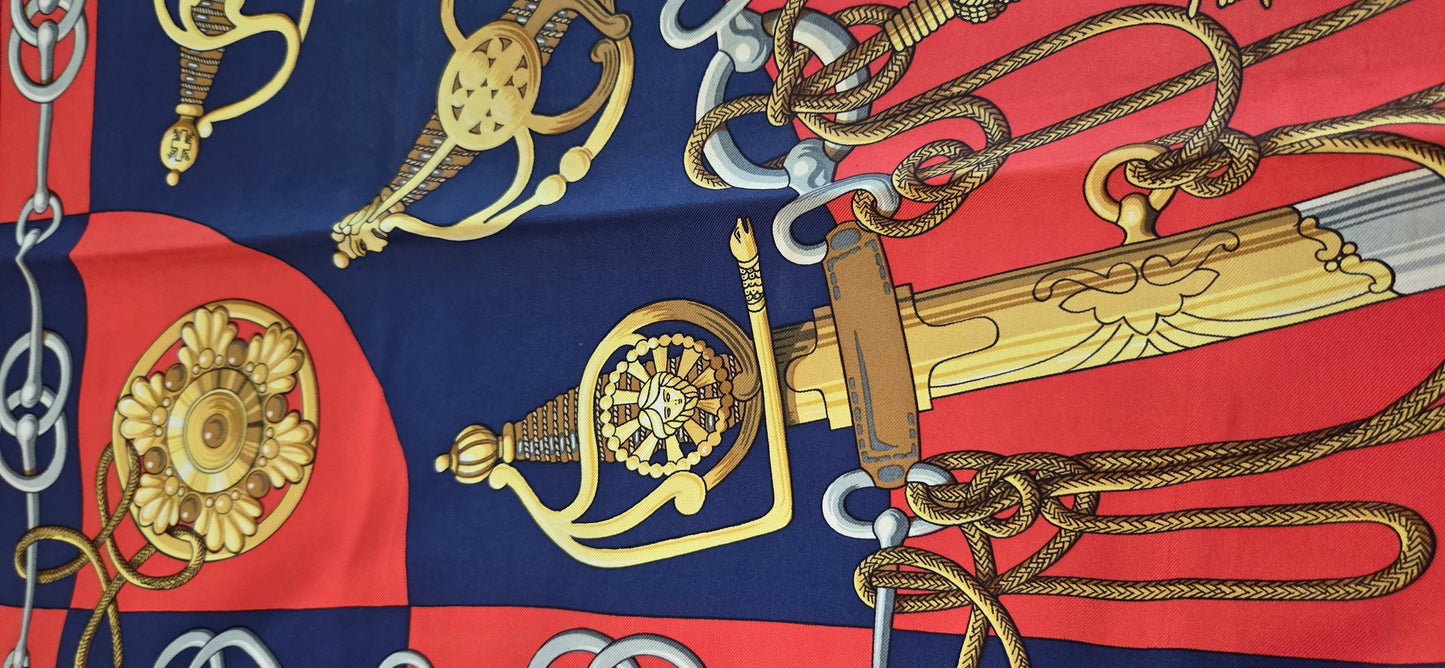 Carré Hermès en twill de soie "Cliquetis "