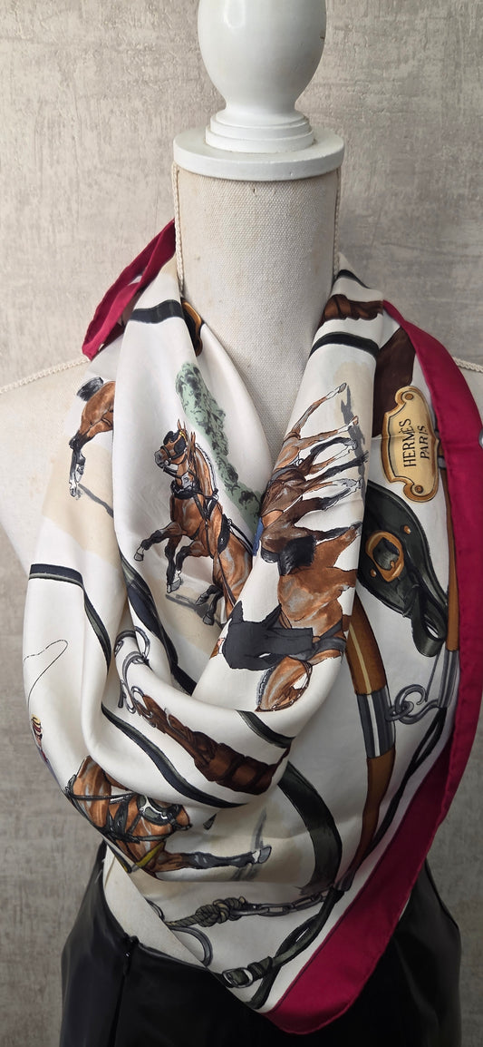 Carré Hermès en twill de soie "Avenue des Acacias "