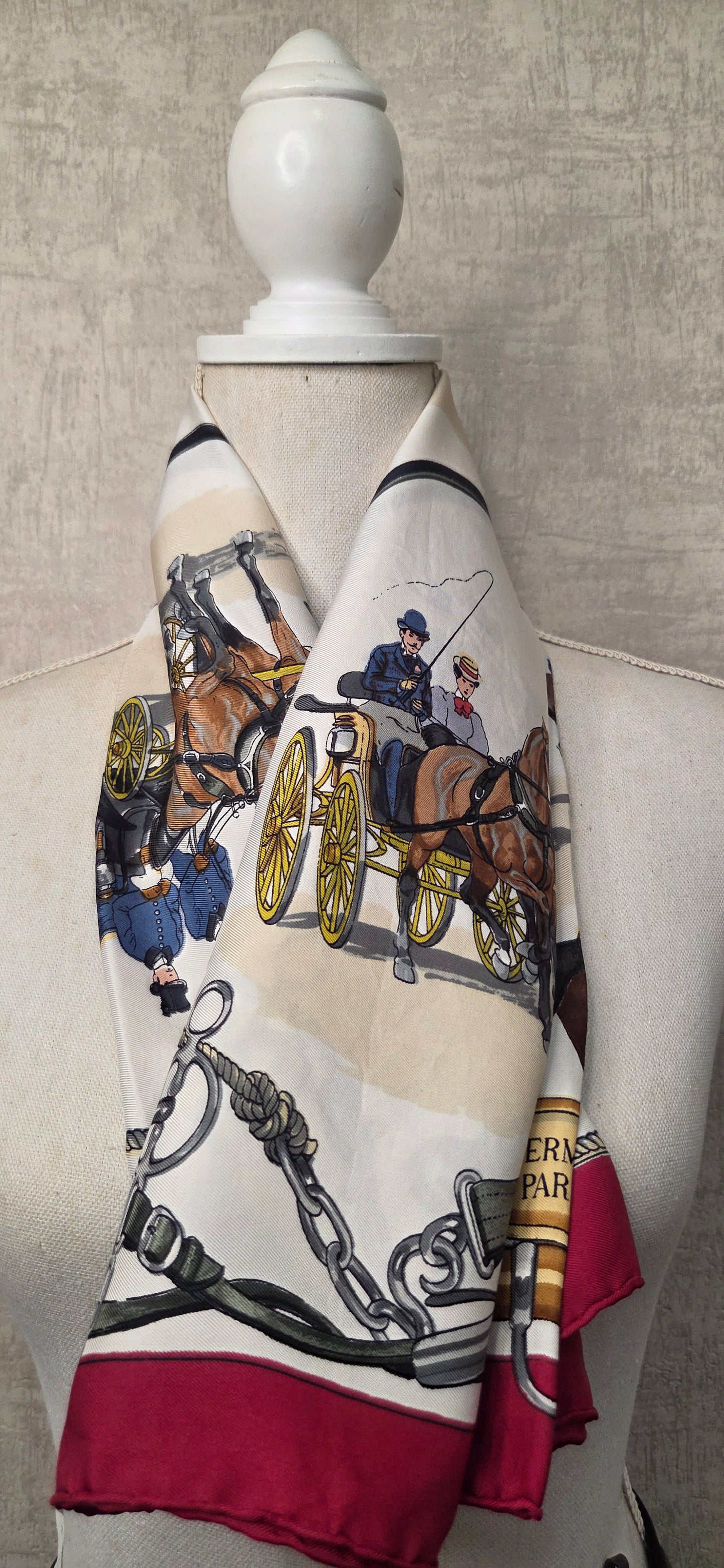Carré Hermès en twill de soie "Avenue des Acacias "