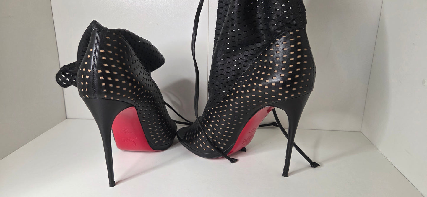 Louboutins Jennifer Black 120 Perforated Booties