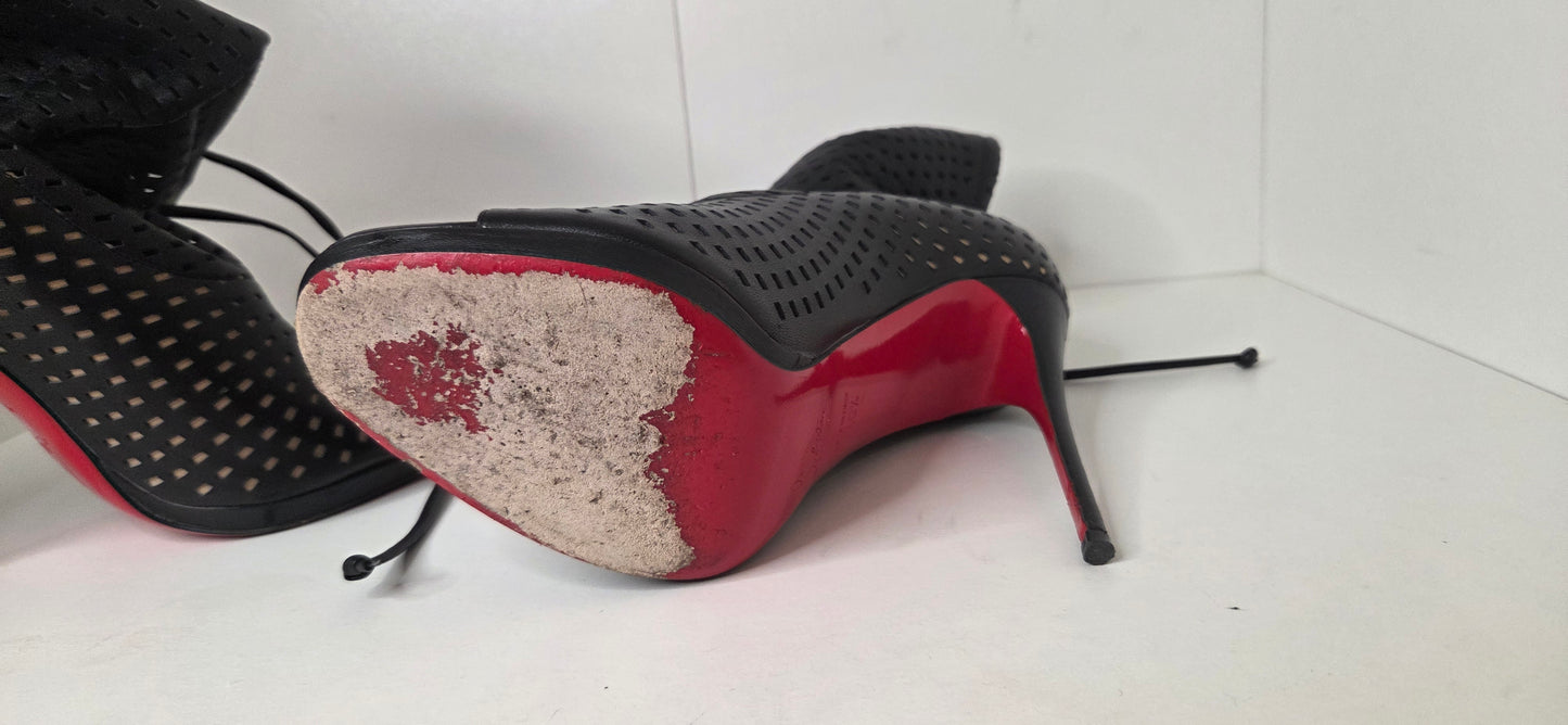Louboutins Jennifer Black 120 Perforated Booties