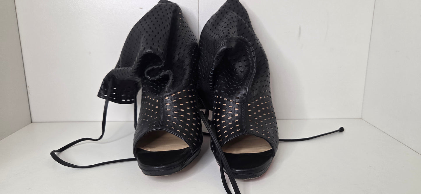 Louboutins Jennifer Black 120 Perforated Booties