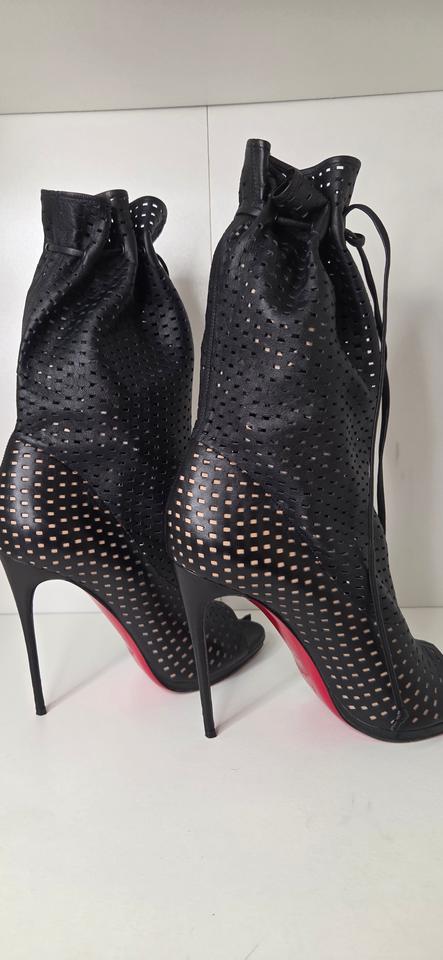 Louboutins Jennifer Black 120 Perforated Booties