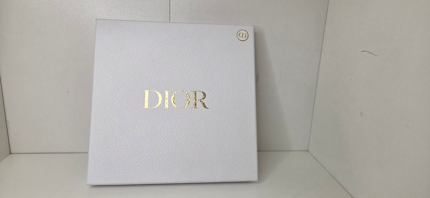 Christian Dior Carré en silk de soie