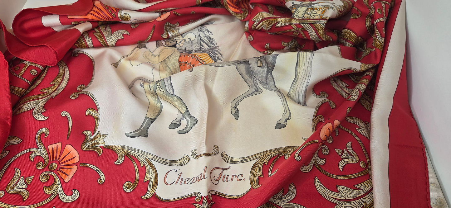 Carré Hermès en twill de soie "Le Cheval de Turc"