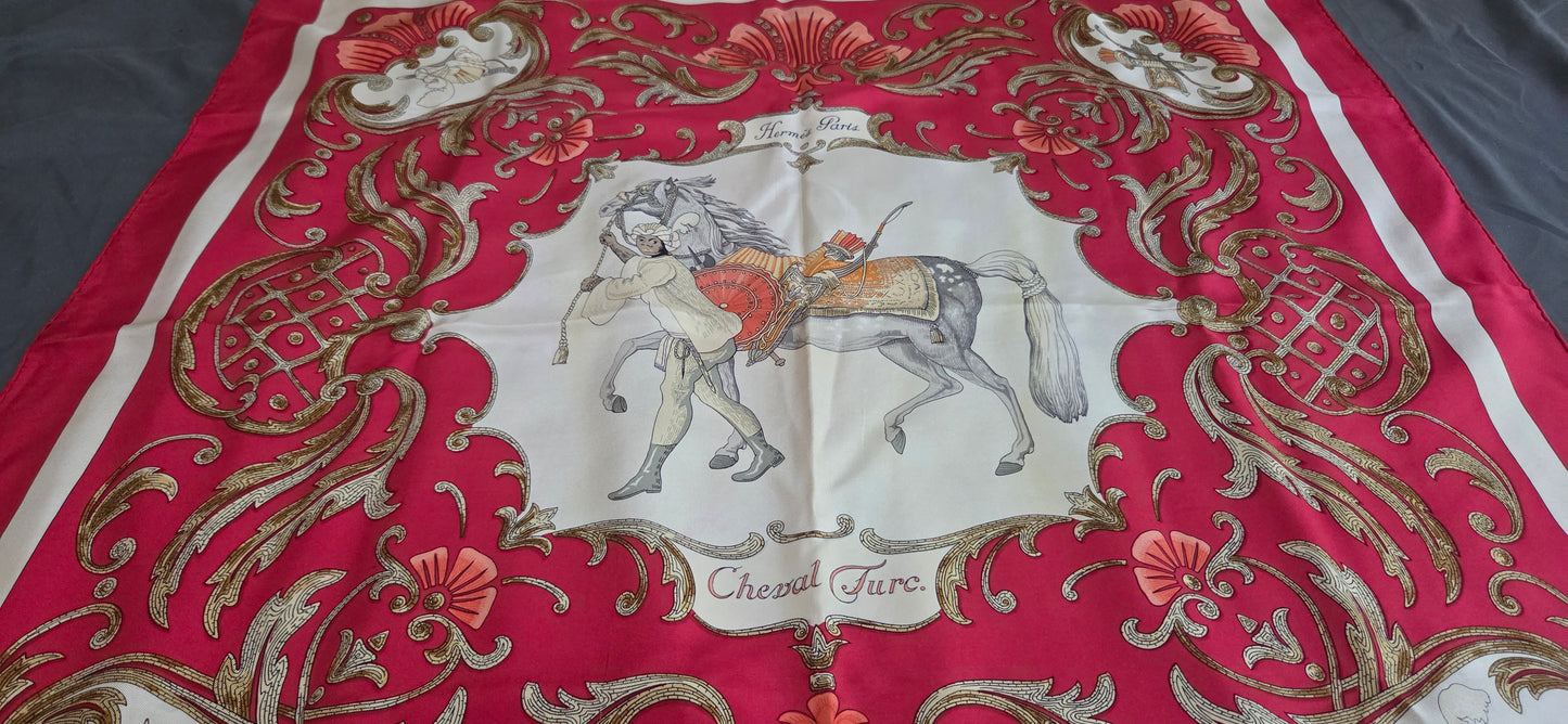Carré Hermès en twill de soie "Le Cheval de Turc"