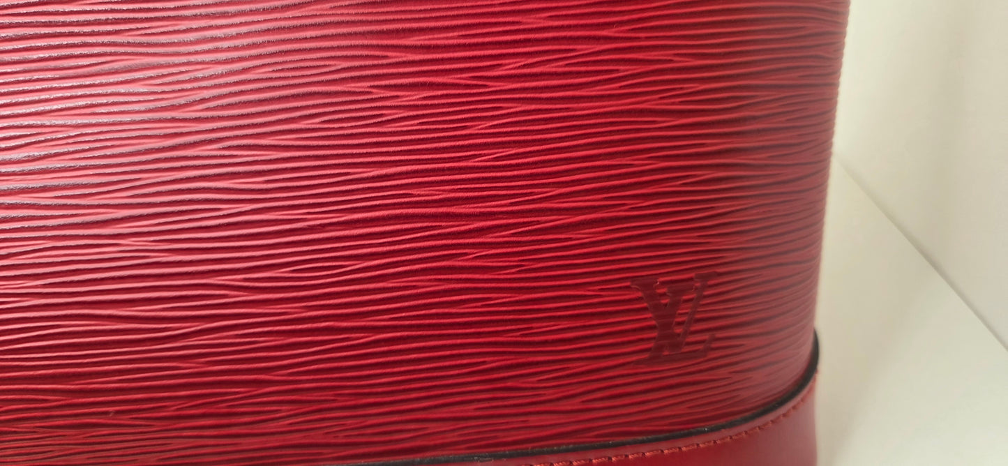 Louis Vuitton Alma PM en excellent état