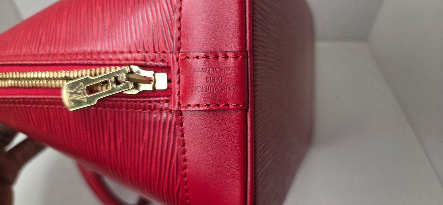 Louis Vuitton Alma PM en excellent état