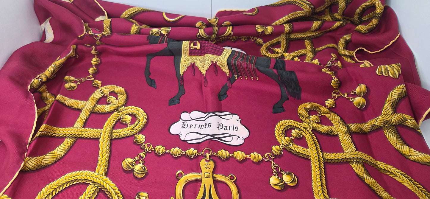 Carré Hermès en twill de soie "Palefroi "