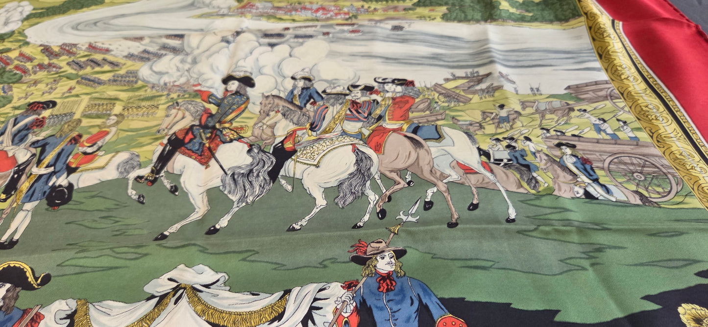 Carré Hermès en twill de soie "Les Armées en Campagne "