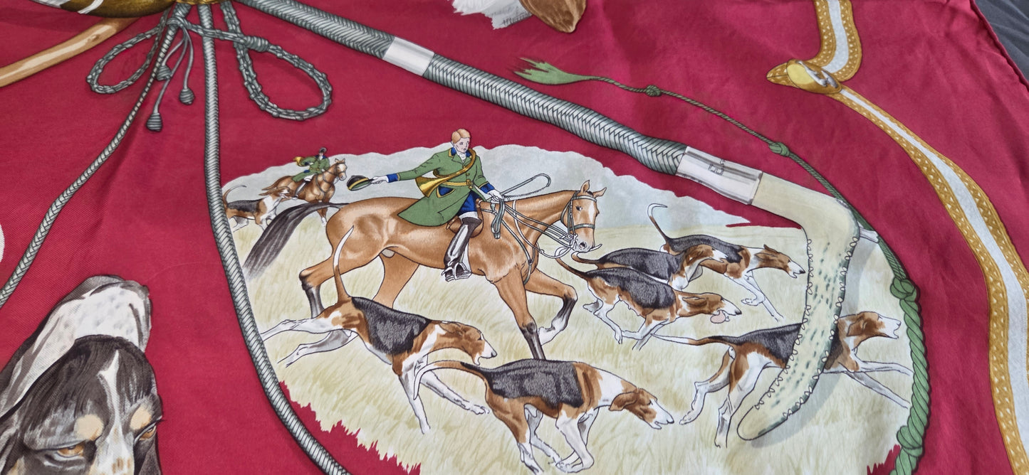 Carré Hermès en twill de soie "Le Laisser Courre "