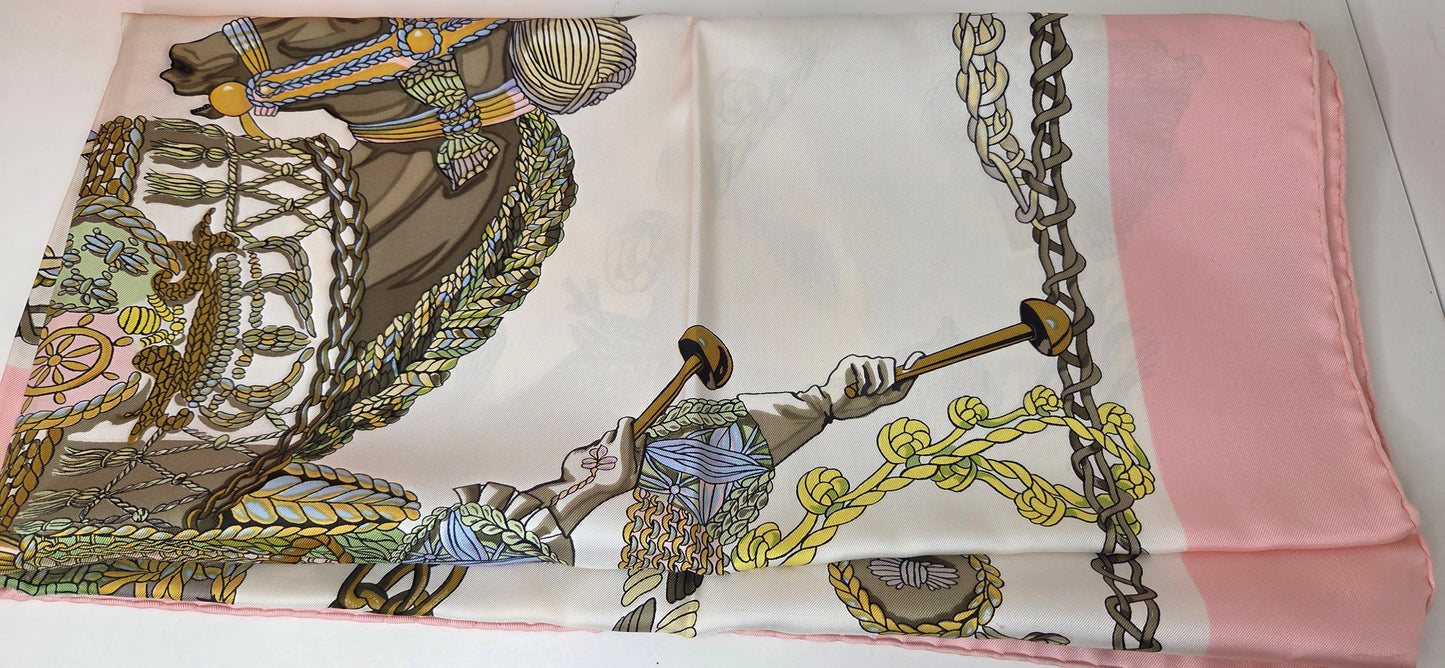 Carré Hermès en twill de soie "Le Timbalier "